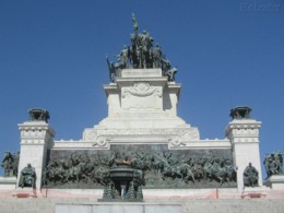 Munumentos: Monumento à Independência